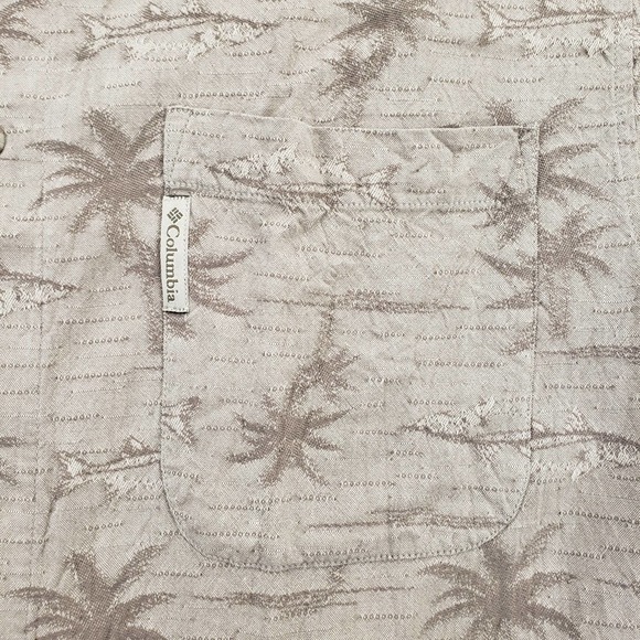 Columbia Shirt Mens Large Brown Button Up Casual Palm Fish All Over Print Aloha - Picture 7 of 13